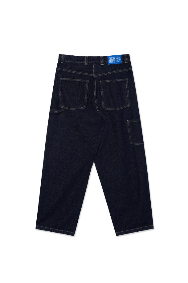 "빅보이 워크 팬츠"는 튼튼한 데님 소재로 제작된 남성용 워크 팬츠입니다. 일상생활은 물론, 출근룩이나 비즈니스 캐주얼에도 활용 가능한 베이직하고 캐주얼한 스타일을 갖췄습니다. 네이비 컬러의 무지 디자인과 레귤러 핏으로, 봄, 가을에 적합하며 두꺼운 두께감으로 튼튼한 착용감을 선사합니다. 워크웨어 특유의 빈티지한 감성을 느낄 수 있으며, 뻣뻣한 촉감이 특징입니다. 

