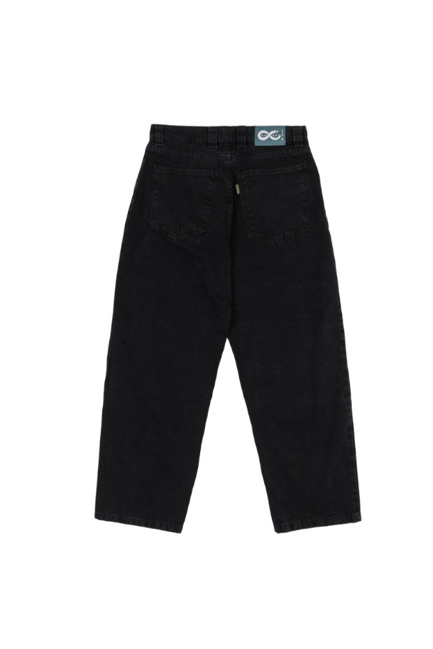 OG 팬츠 OG 팬츠 - BLACK은 남성용으로 제작된 블랙 컬러의 와이드 핏 데님 긴바지입니다. 베이직하고 캐주얼한 스타일로, 사계절 내내 착용하기 좋습니다. 출근룩과 모임룩에 모두 잘 어울리며, 캐주얼, 미니멀, 클래식 스타일을 선호하는 분들께 추천합니다. 두께는 보통이며, 루즈핏으로 편안한 착용감을 선사합니다. 무지 디자인으로 다양한 상의와 매치하기 용이합니다.
