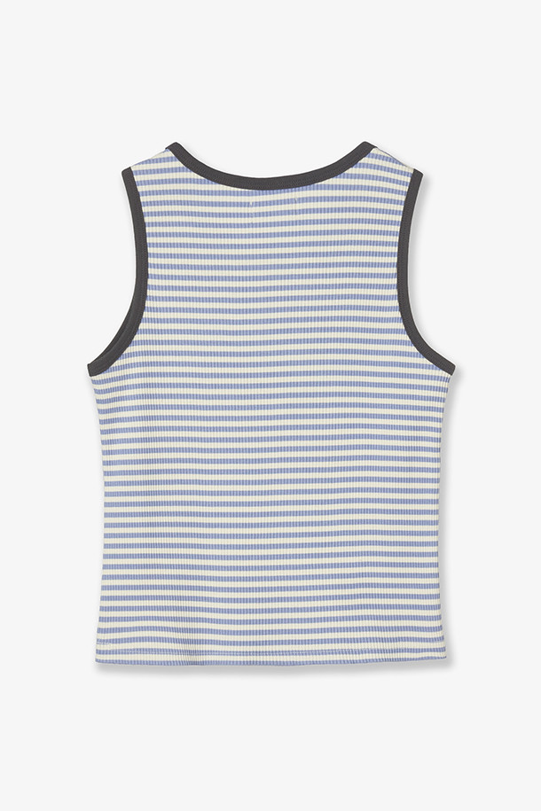 [AEAE] WELCOME TO MY HOUSE SLEEVELESS (웰컴 투 마이하우스 슬리브리스) - SKYBLUE는 캐주얼 스타일의 여성 슬리브리스입니다. 2025년 계절에 맞춰 출시 예정이며, 스카이블루, 멜란지 그레이, 레드의 세 가지 컬러로 만나볼 수 있습니다. 면과 스판덱스 혼방 소재로 제작되어 편안한 착용감을 제공합니다. 라운드넥 디자인에 스트라이프 패턴과 로고가 돋보이며, 'Welcome To My House' 슬로건이 특징입니다. 일상복으로 활용하기 좋은 미니멀한 디자인의 슬리브리스입니다.
