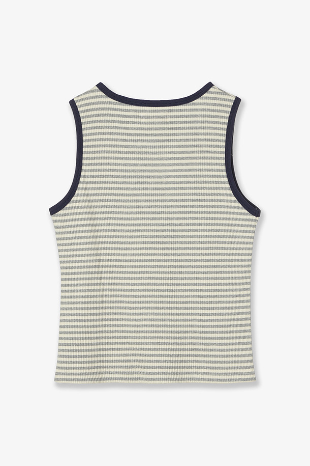 [AEAE] 웰컴 투 마이하우스 슬리브리스 - 멜란지 그레이는 캐주얼 스타일의 여성 슬리브리스입니다. 멜란지 그레이, 레드, 스카이 블루 색상으로 출시되며, 일상생활에서 편안하게 착용할 수 있습니다. 2025년 계절감을 반영하여 제작되었으며, 라운드넥 디자인에 스트라이프 및 로고 패턴이 특징입니다. 면 97%, 스판덱스 3% 혼방 소재로 제작되어 부드러운 촉감과 활동성을 제공합니다.
