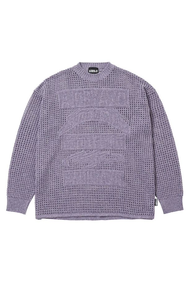 [아조바이아조] Total Logo Drop Needle Sweater 토탈 로고 드랍 니들 스웨터 - 라일락은 캐주얼 무드의 오버핏 스웨터입니다. 봄, 가을에 착용하기 좋으며, 데이트룩이나 카페룩에 잘 어울립니다. 7게이지 니트 메쉬 구조로 제작되었으며, 앞면 엠보싱 그래픽 디테일이 특징입니다. 라운드넥 디자인에 긴소매로, 나일론, 폴리에스테르, 울 혼방 소재로 제작되었습니다. 미니멀, 클래식 스타일을 선호하는 분들께 추천합니다.
