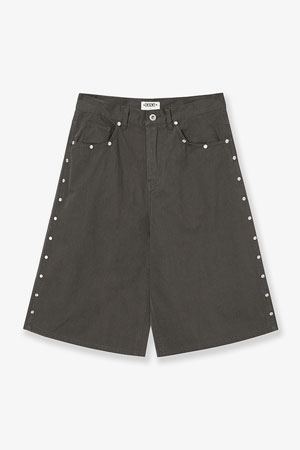 [AEAE] STUD SHORTS 스터드 쇼츠 - CHOCOLATE
