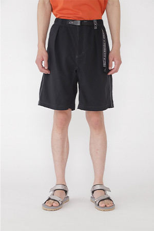 [그라미치X앤드원더] GRAMICCI X AND WANDER NYLON G-SHORT 원더 나일론 지-쇼츠 - BLACK