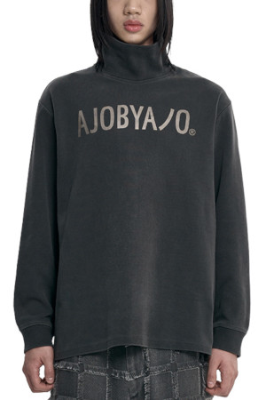 OG Logo Washed Turtleneck OG 로고 워시드 터틀넥  - CHARCOAL