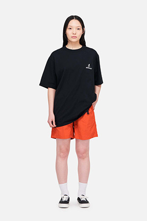 [그라미치] GRAMICCI ONE POINT LOGO TEE 그라미치 원포인트 로고 티 - BLACK