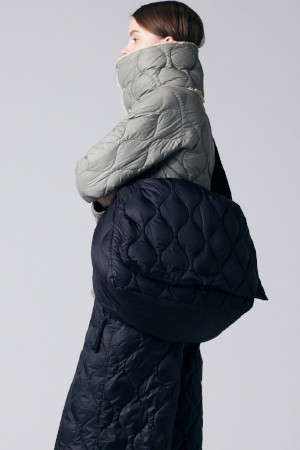 [타이온] MILITARY MESSENGER DOWN BAG-L 밀리터리 메신저 다운 백-L - BLACK