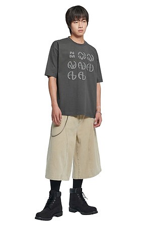 [노매뉴얼] NM GENESIS T-SHIRT 엔엠 제네시스 티셔츠 - CHARCOAL
