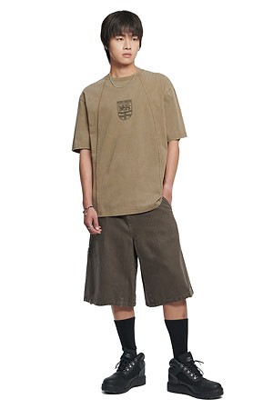 [노매뉴얼] DUAL SLASH EMBLEM T-SHIRT 듀얼 슬래시 엠블럼 티셔츠 - WASHED BROWN