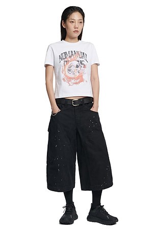 [노매뉴얼] BLAZING SKULL T-SHIRT (WOMAN) 블레이징 스컬 티셔츠 (우먼) - WHITE