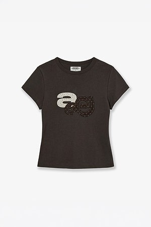 [AEAE] APPLIQUE FLOWER LOGO TEE 아플리케 플라워 로고 티셔츠 - DARK BROWN