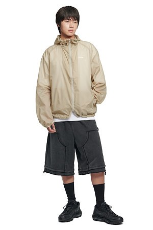 [노매뉴얼] DUNE LIGHT NYLON JACKET 듄 라이트 나일론 재킷 - BEIGE