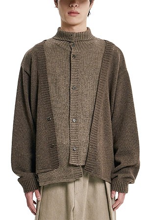 [아조바이아조] Double Layered Turtleneck Cardigan 더블 레이어드 터틀넥 가디건 - BROWN