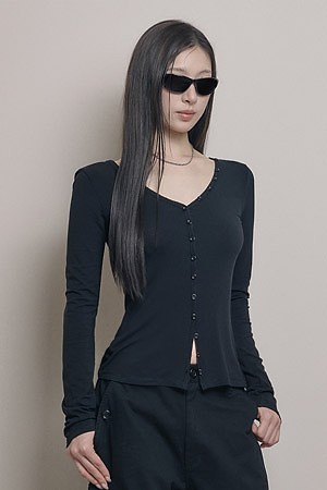 [OURRSHAPE] BUTTON POINT SLIM CARDIGAN 버튼 포인트 슬림 가디건 - BLACK