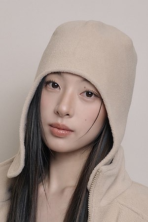 [OURRSHAPE] FLEECE EAR FLAP BEANIE 플리스 이어 플랩 비니 - IVORY