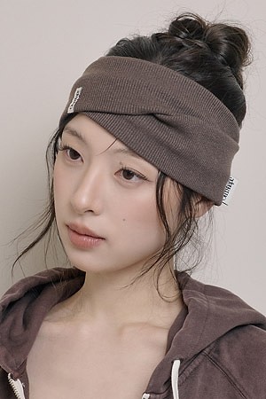 [OURRSHAPE] CROSS RIBBED HEADBAND 크로스 리브드 헤드밴드 - BROWN