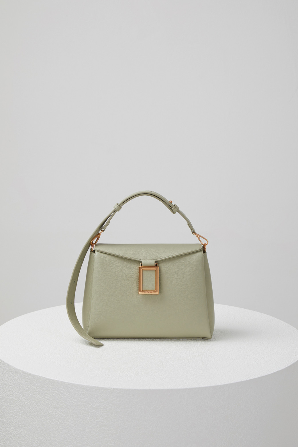 COURONNE] 스윙_진 오프(Swing_jean OFF) 숄더 24