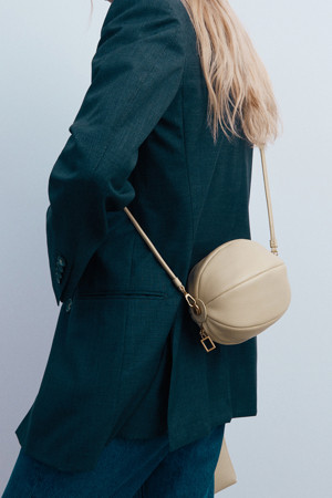 토피 (Toffee) 크로스 16