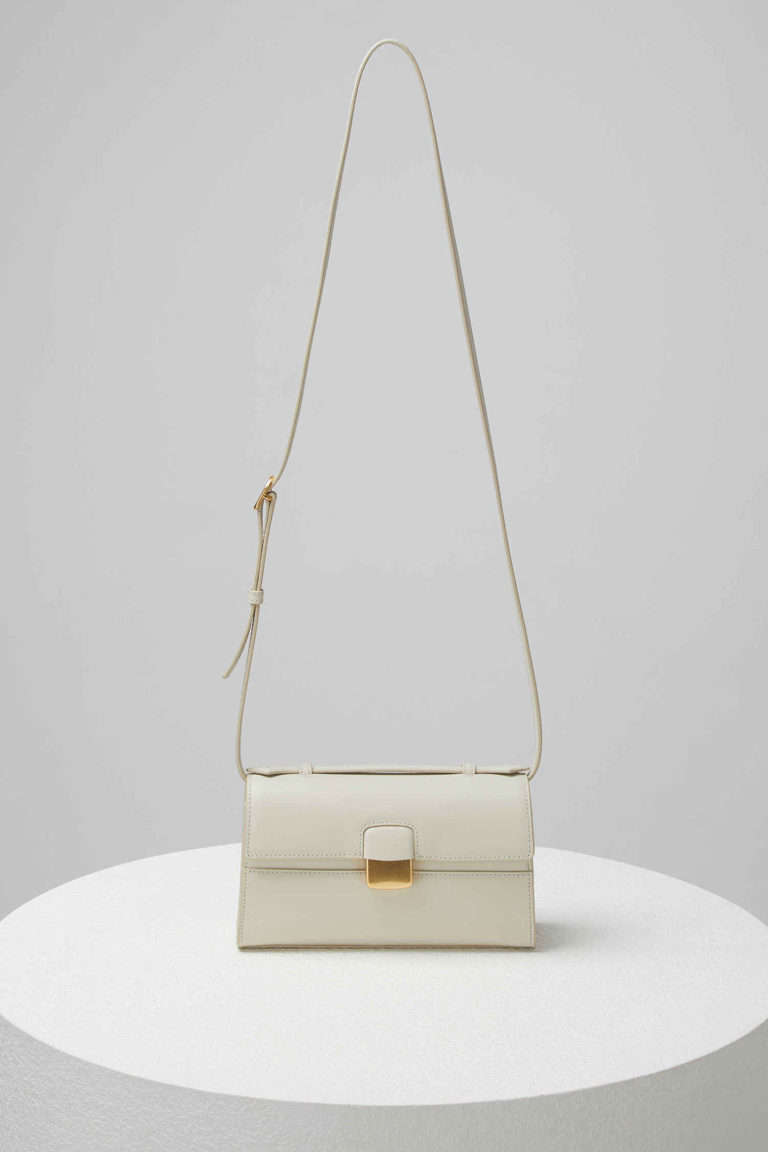 ★COURONNE★ Soiree Cross 23_RCBRX23215PUL Manon Shoulder 25_COURONNE - 코오롱몰