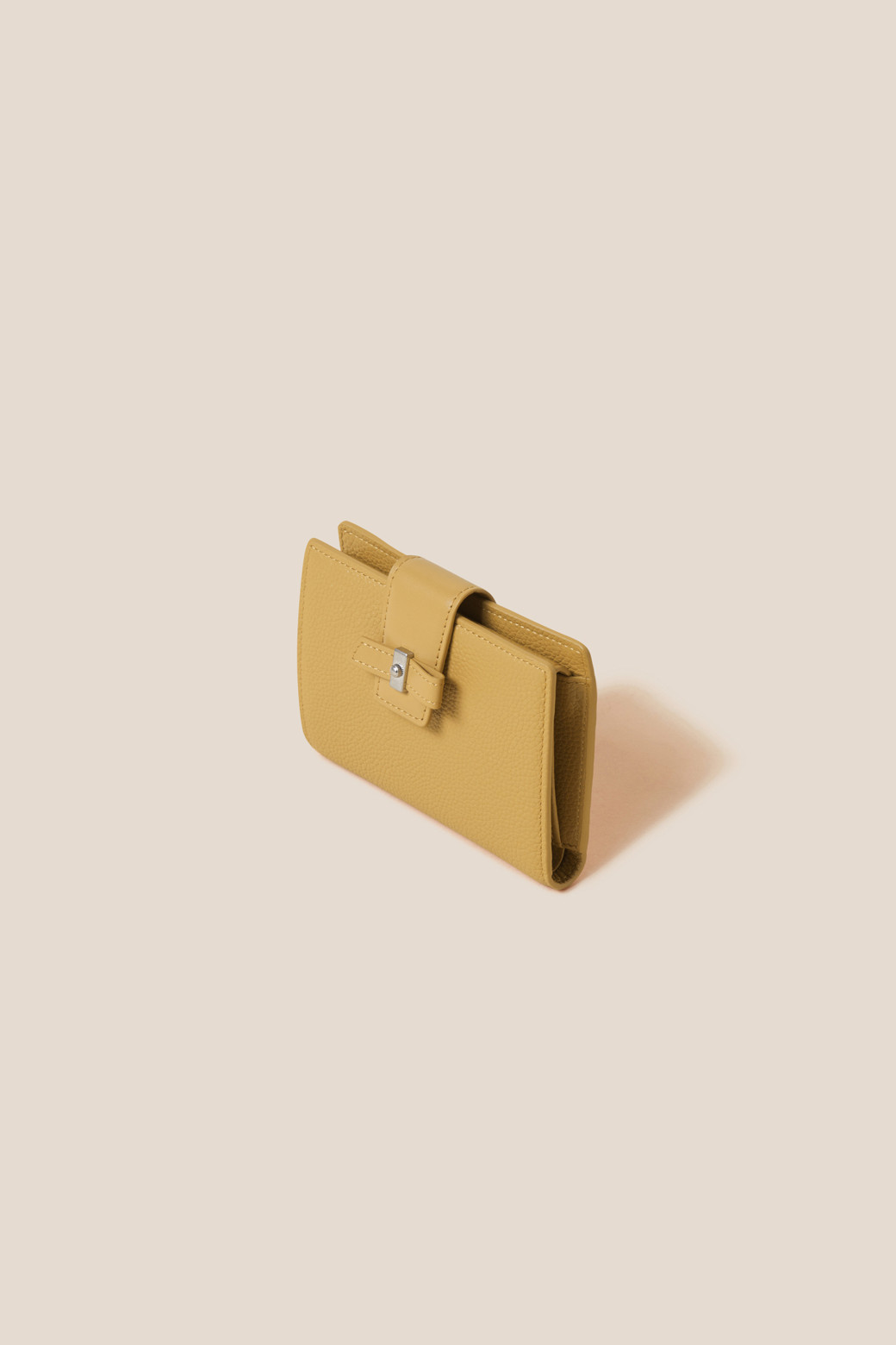 ◇COURONNE◇ Ines Half Wallet_RCWFX24642RED Ines Half Wallet_COURONNE - 코오롱몰