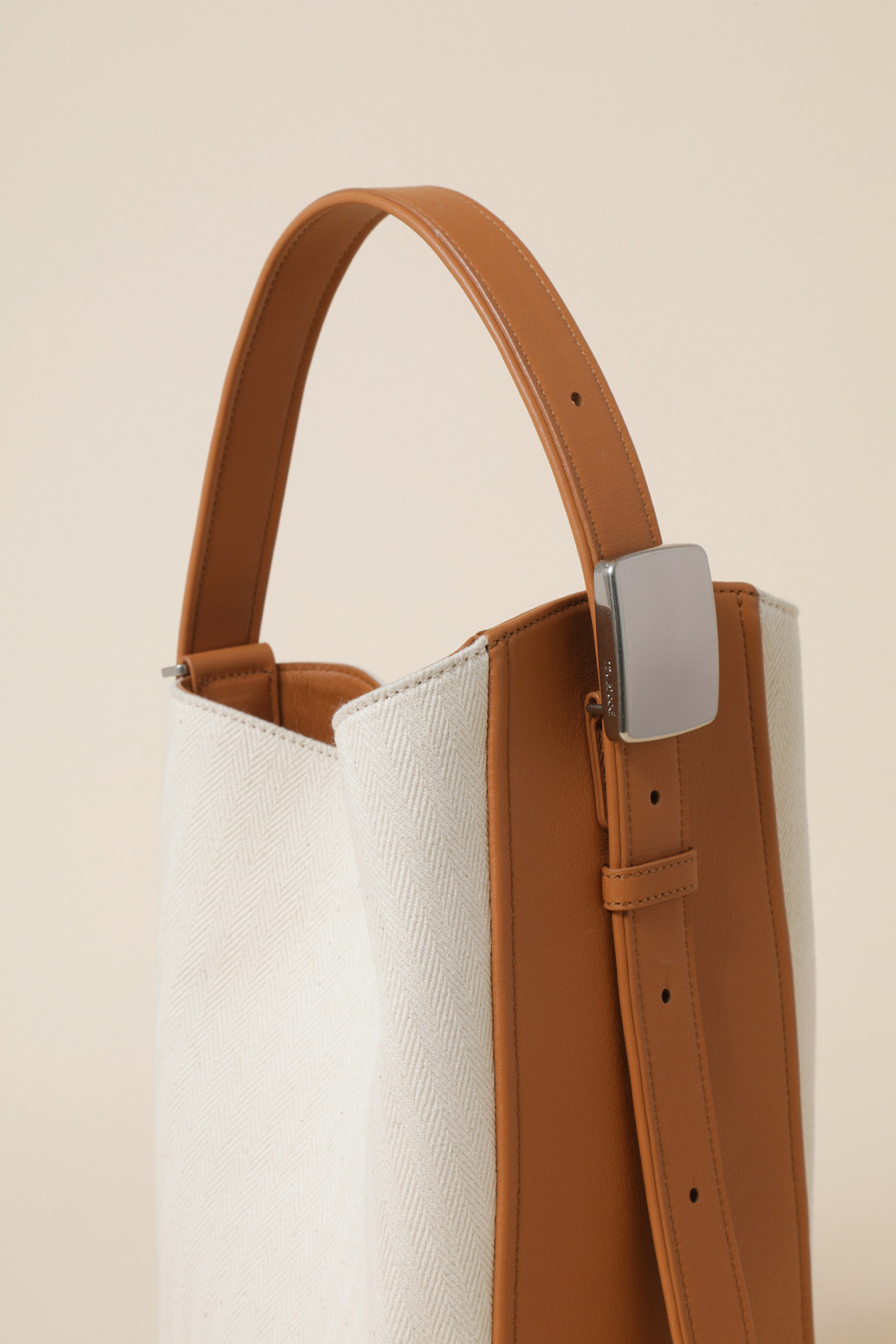 COURONNE●Facade Pond バケットスリング 17 キャンバスバッグ COURONNE ファサードポンド 環境に優しい素材 (ファサードポンド