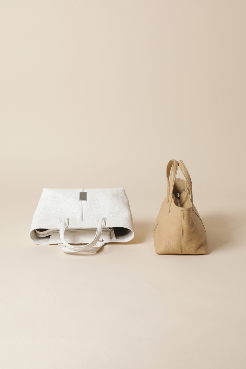 COURONNE●Mugoトートバッグ 23 Sand Beige COURONNE○Mugoトートバッグ 23 Sand Beige Designer fashion