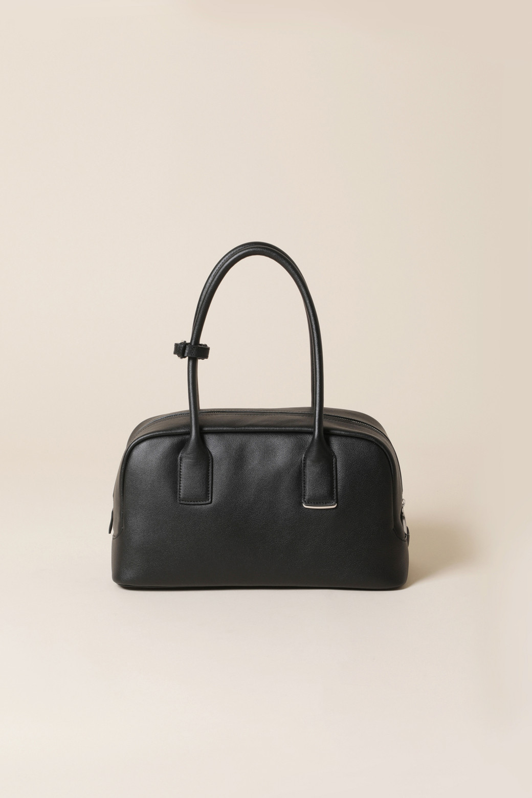 COURONNE 正規品/送料/関税込み Facade Asha トート33 COURONNE 正規品/送料/関税込み Facade Asha トート33 (COURONNE