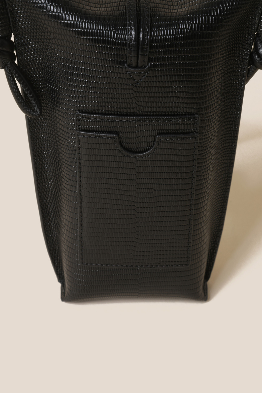 ハンドバッグ COURONNE Bell Cross 9 Black RCBRX24644BKX COURONNE-Bell Cross 9 (Black)_RCBRX24644BKX│삼성물산 온라인