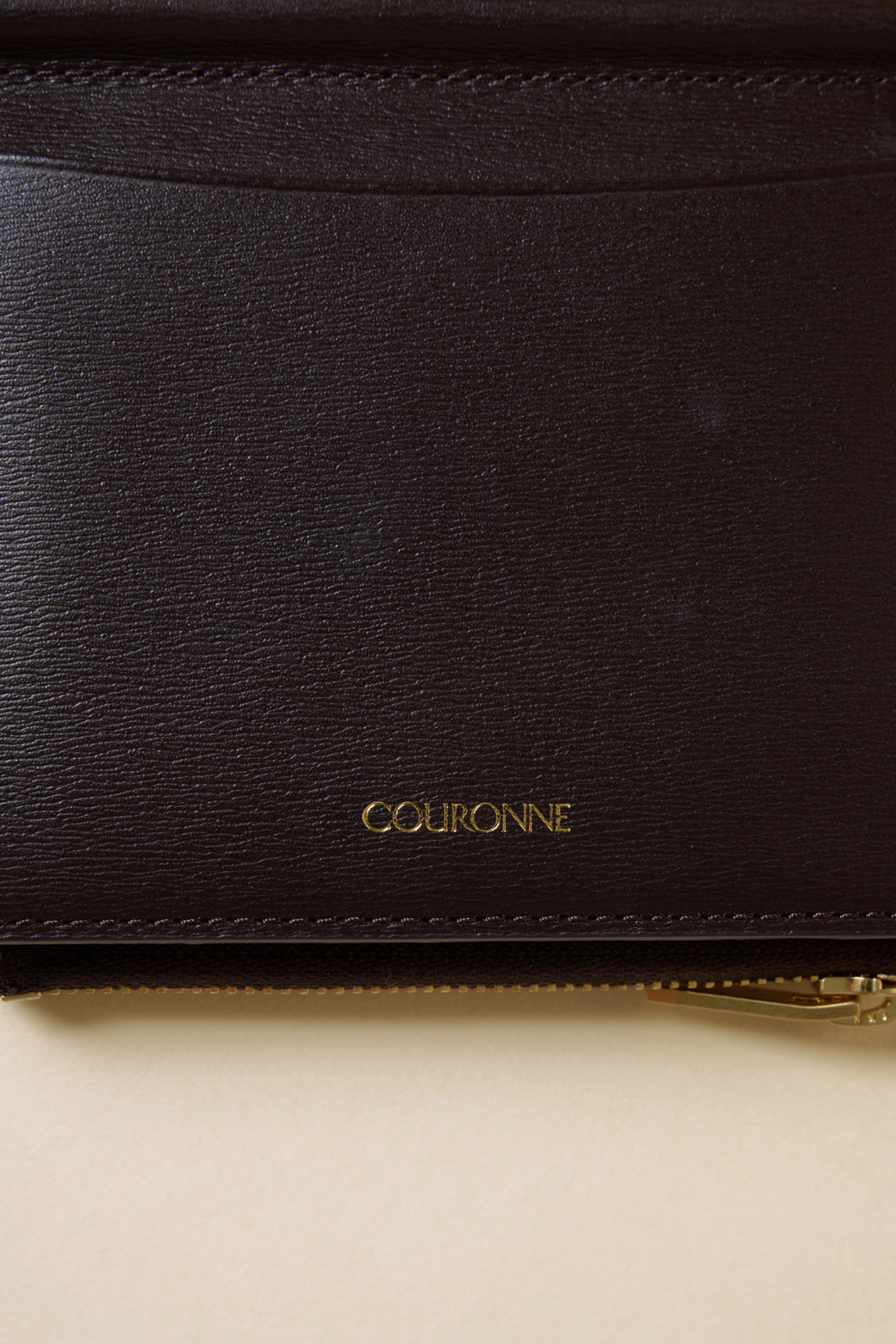 ★COURONNE★ Mael Half Wallet (Dark brown)_RCWFX24645BRD 720298862_1.png