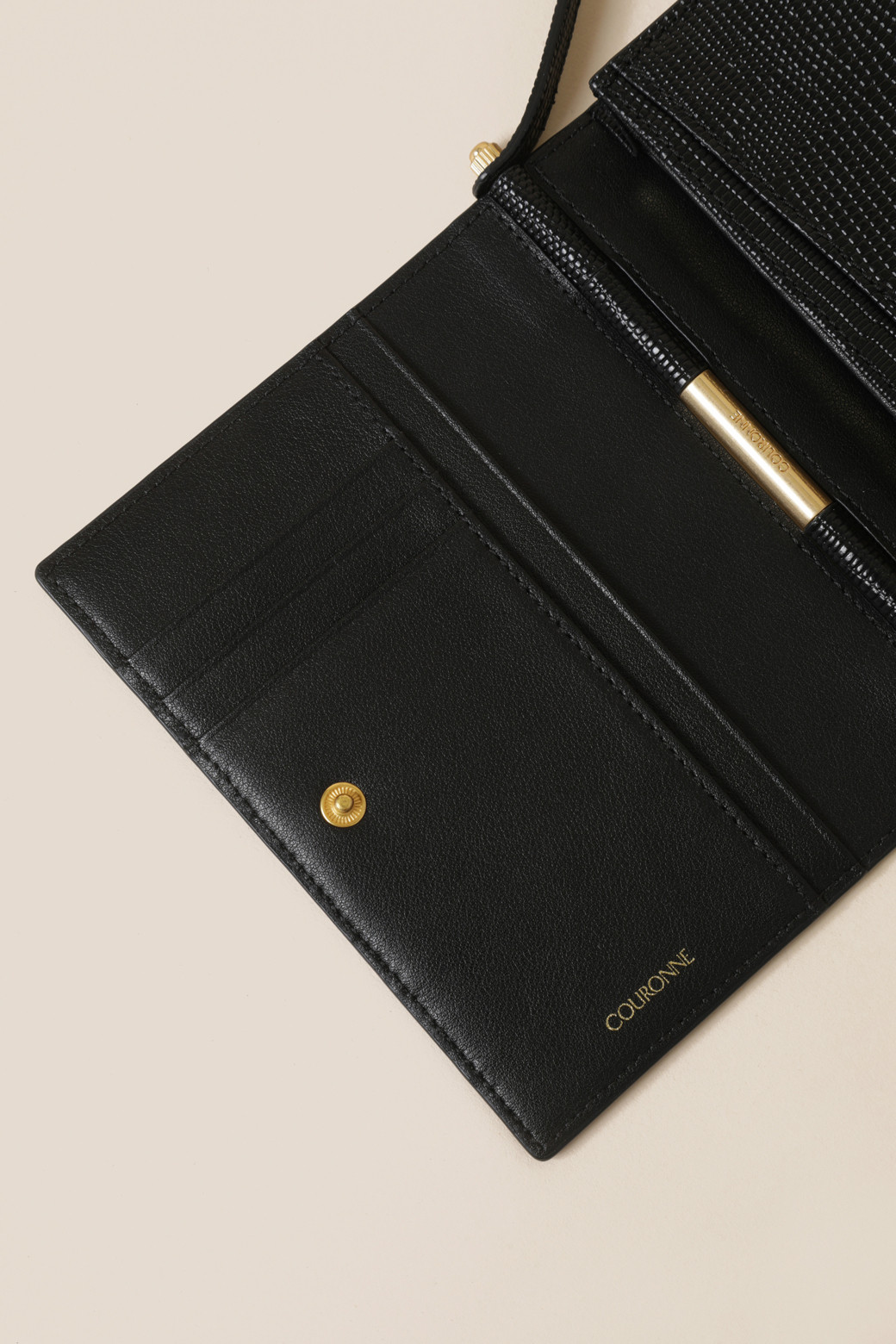 COURONNE] Mael Passport Wallet