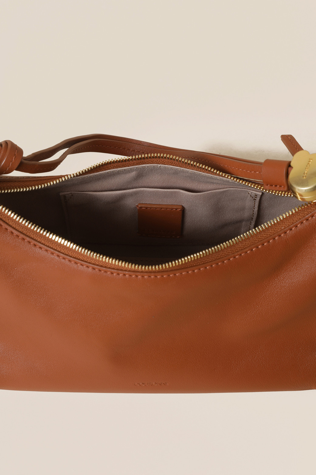 Douce Cross 21 (Camel)_RCBRX24648CMX - 감도 깊은 취향 셀렉트