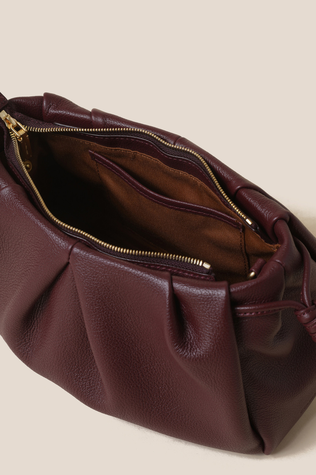 ★COURONNE★ Via Cross 25 (Wine)_RCBRX24658WIX Via Cross 25 _COURONNE - 코오롱몰