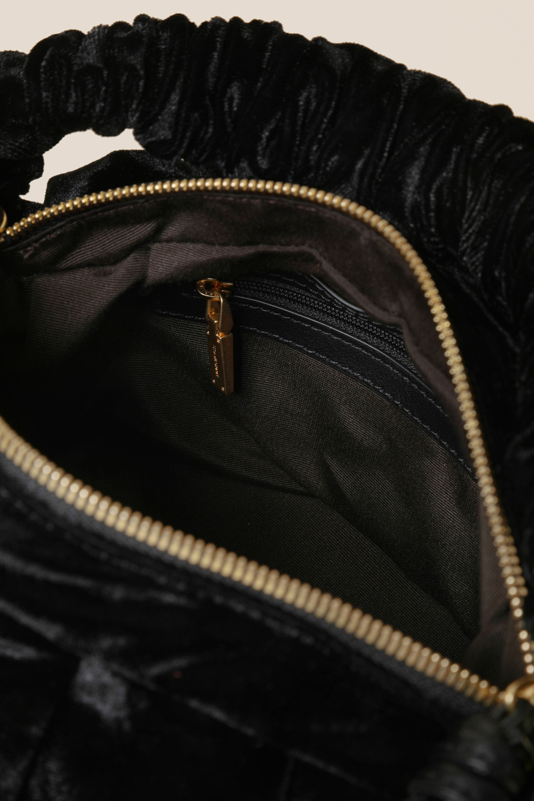 Lumie Velvet Tote 29 _COURONNE - 코오롱몰