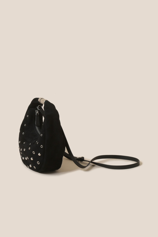 COURONNE - 크로스백 - Savoir Cross 24 Stud (Black)