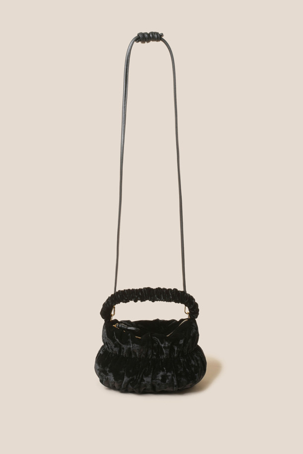 COURONNE - 토트백 - Lumie Velvet Tote 29 (Black)