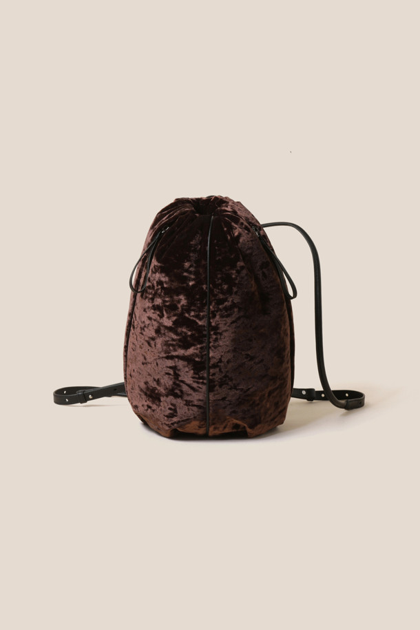 COURONNE - 숄더백 - Douce Shoulder 17 Velvet (Dark Brown)