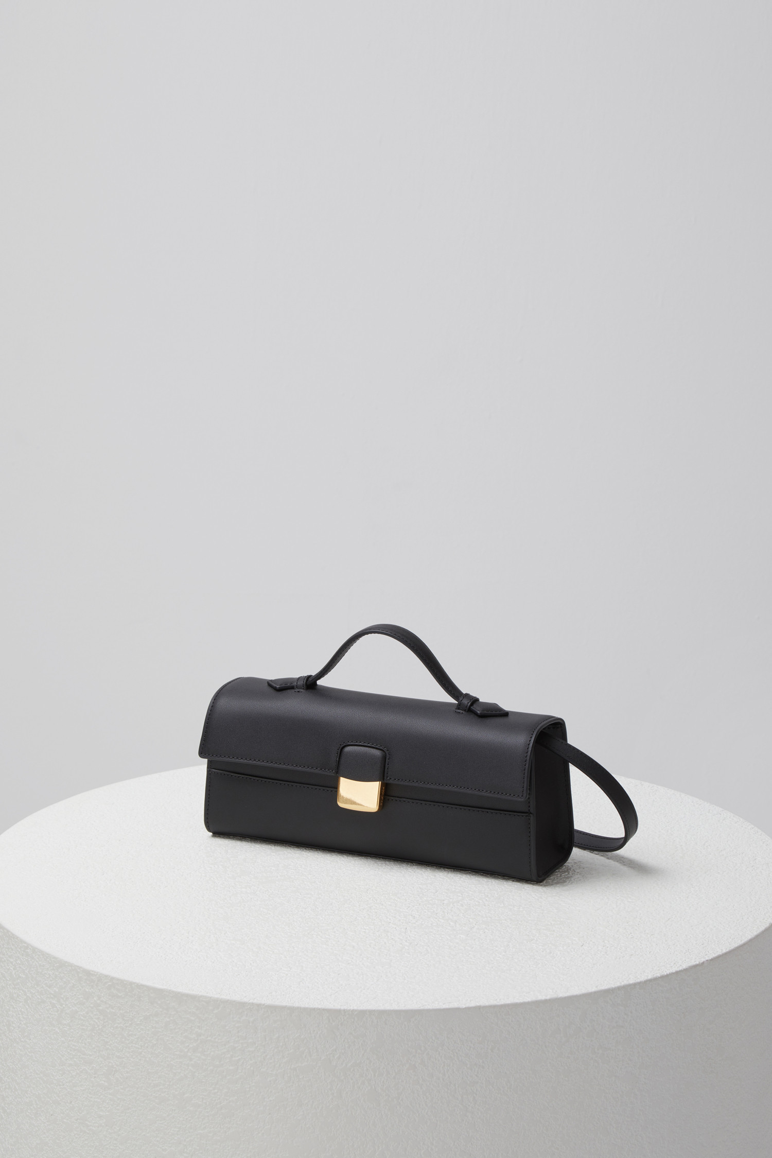 [COURONNE] Facade Tote 22 ★人気★ COURONNE] Facade Tote 22 ☆人気☆