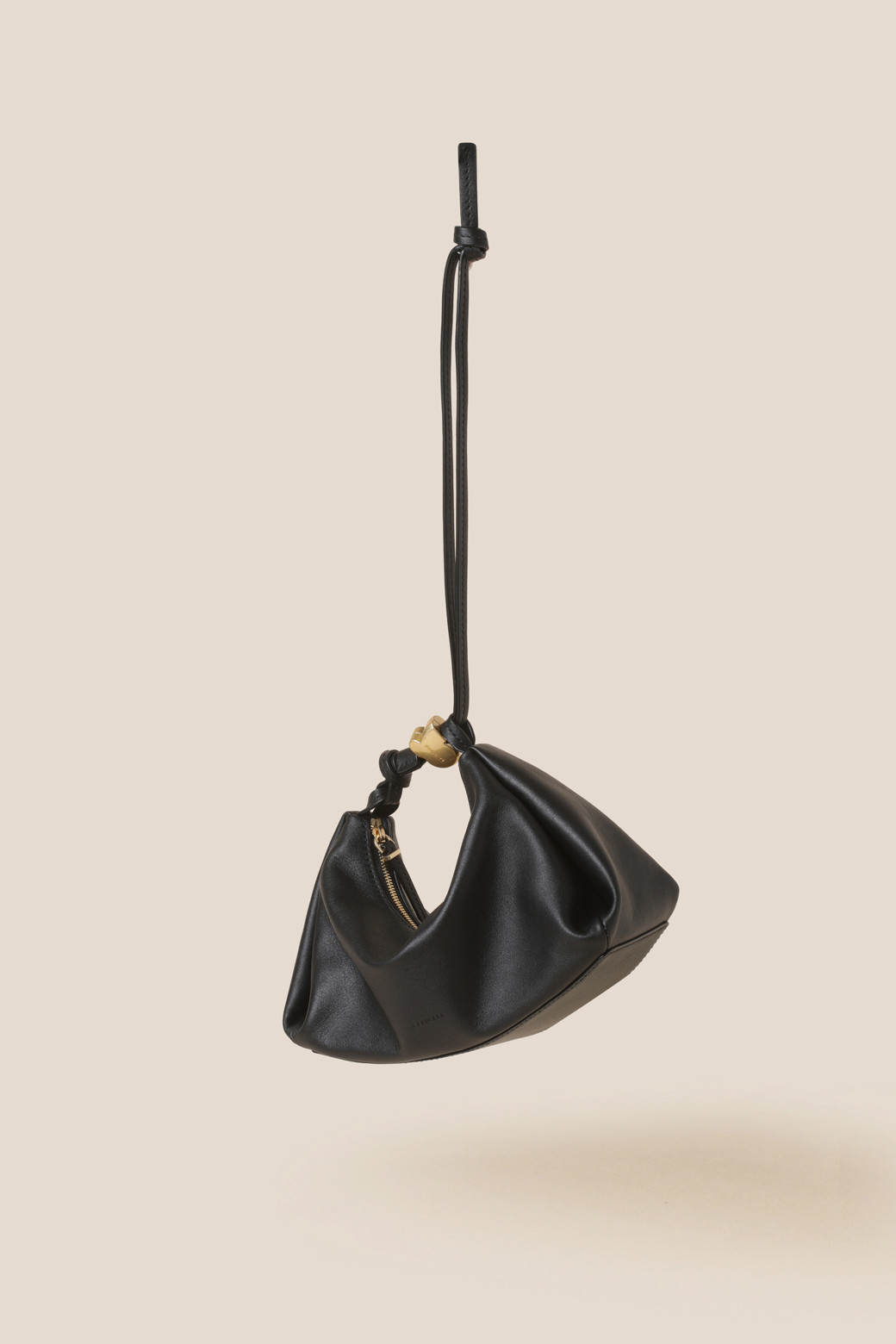 ★COURONNE★ Piloti Douce Cross 21 (Black)_RVBRX24642BKX Designer fashion, Seoul-fully created | W Concept