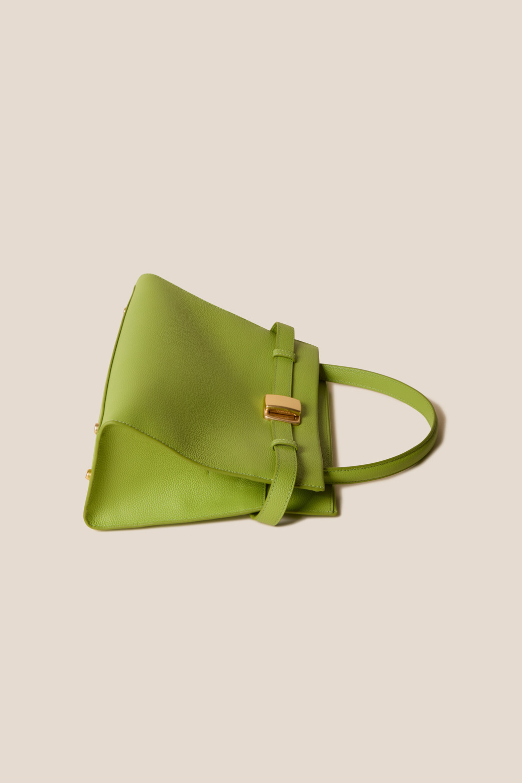 Facade Noa Tote 32_COURONNE - 코오롱몰