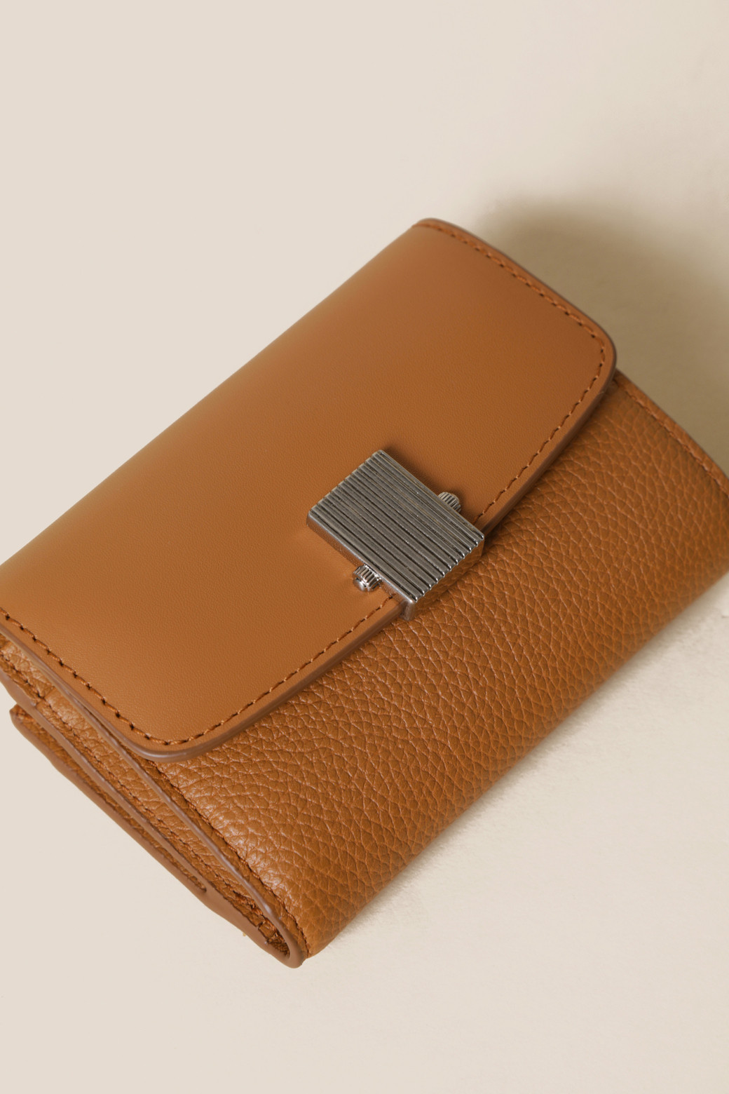 Stephanie Le Temp Mini-half Wallet_COURONNE - 코오롱몰