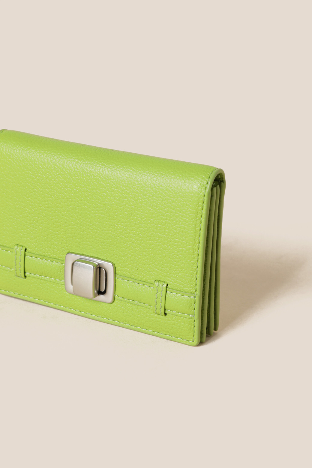 ☆COURONNE☆ Facade Noa Accordian Card Wallet RCWGX25146RED Facade Noa Accordian Card Wallet_RCWGX25146RED - 감도 깊은