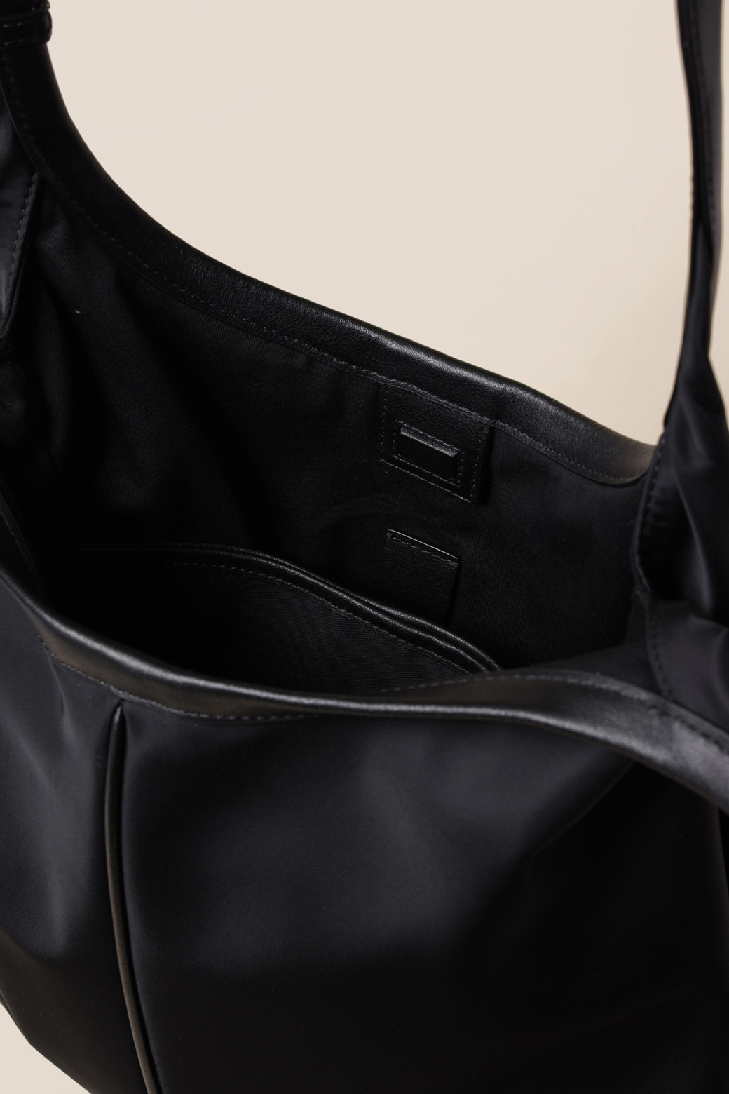 COURONNE Seine Shoulder 36 Nylon_RCBSX25172BKX COURONNE Seine Shoulder 36 Nylon_RCBSX25172BKX