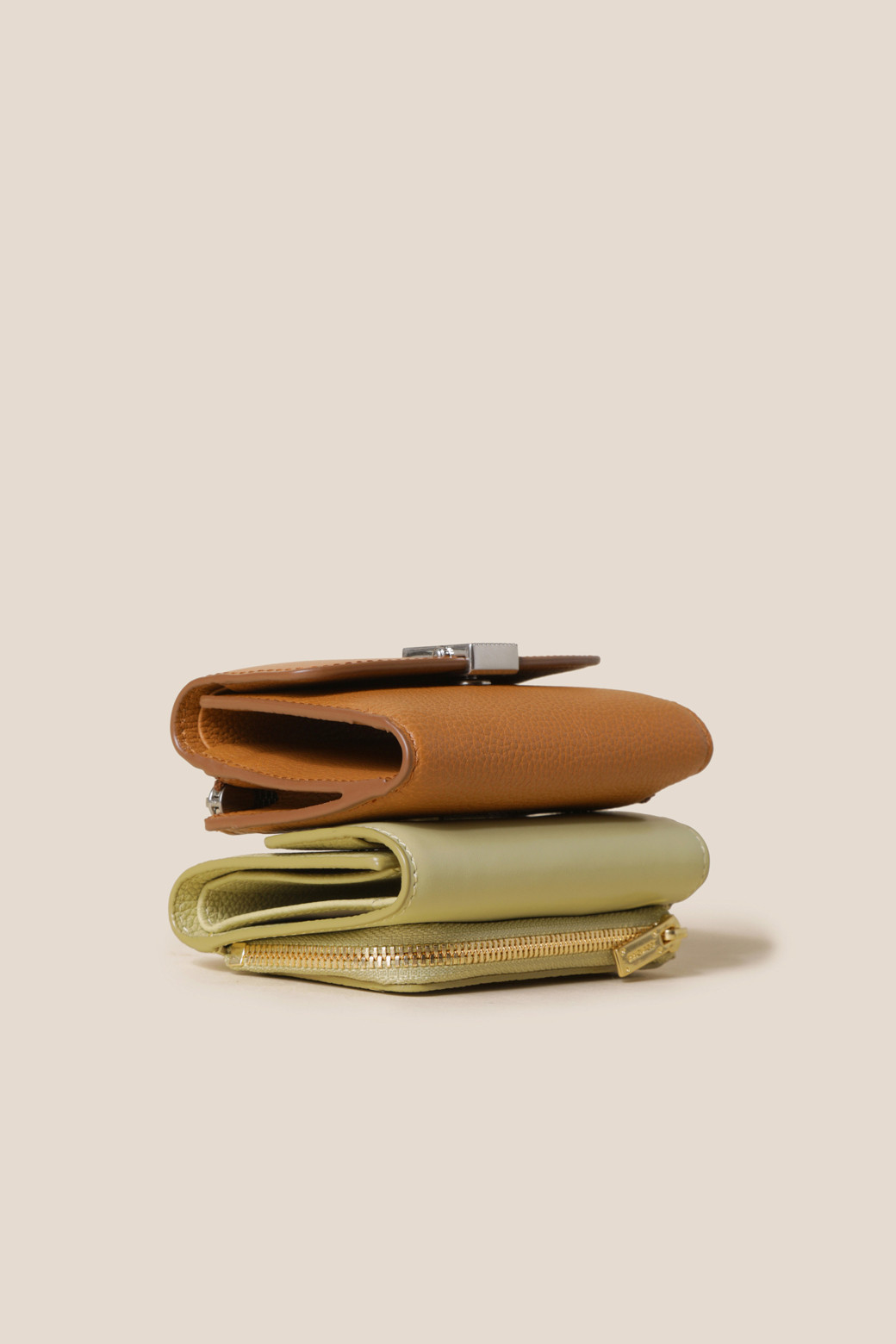 ★COURONNE★ Stephanie Le Temp Minihalf Wallet_RCWFX25111GRL Stephanie Le Temp Mini-half Wallet_COURONNE - 코오롱몰