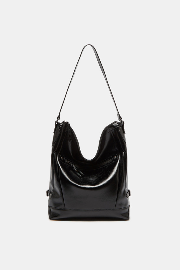 Hyper Zipper Shoulder 30 (하이퍼 지퍼 숄더 30)은 미니멀, 시크, 클래식 스타일을 추구하는 여성들을 위한 숄더백입니다. 검은색 나일론 소재로 제작되어 튼튼하며, 사각 모양에 지퍼 디자인으로 포인트를 주었습니다. 30 사이즈의 미디엄 크기로, 출근룩에 적합하며 수납 기능을 갖춰 실용적입니다. 숄더 스트랩과 지퍼형 잠금 방식이 특징이며, Hyper Zipper (하이퍼 지퍼) 시리즈의 제품입니다.
