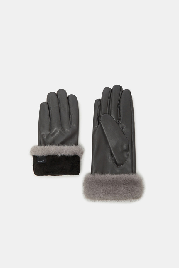 세련된 분위기를 연출하는 여성용 '퍼 트리밍 글러브'입니다. 부드러운 가죽과 풍성한 퍼 소재로 제작되어 겨울철 보온성을 높여줍니다. 그레이와 블랙 두 가지 색상으로 출시되어, 어떤 옷차림에도 잘 어울립니다. 데이트룩, 모임룩과 같은 특별한 날은 물론, 클래식, 미니멀, 시크 스타일을 즐기는 분들께 추천합니다. 특히, 퍼 트리밍이 엘레강스한 무드를 더해줍니다.
