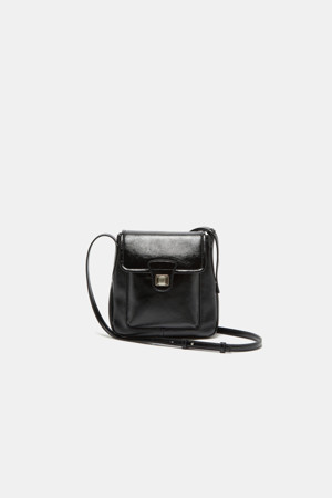 Noa Pocket Cross 19