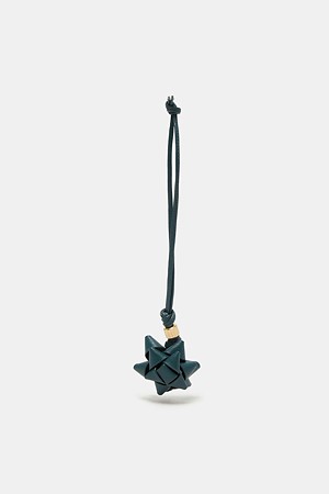 Etoile Star Charm (에뚜알)