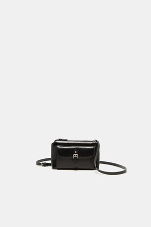 Bottony Buckle Long Wallet