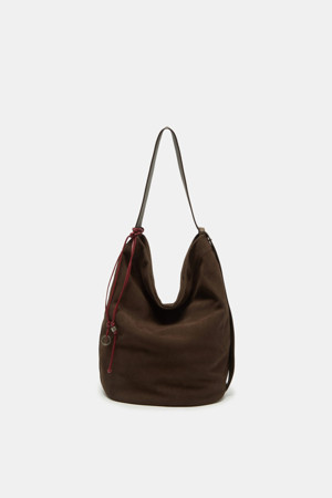 Haru Shoulder 24 Suede