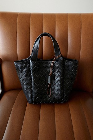 Mute Woven Tote 31 (뮤트)