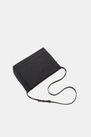 Fluffy Pop Shoulder 30